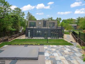 7404 Sportsman Drive, Falls Church VA 22043