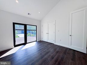 7405 Sportsman Drive, Falls Church VA 22043