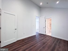 7405 Sportsman Drive, Falls Church VA 22043