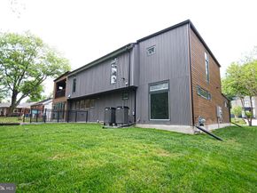 7405 Sportsman Drive, Falls Church VA 22043