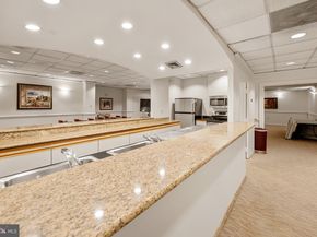 1800 Old Meadow Road 909, Mclean VA 22102