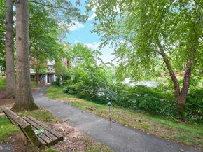 3152 Anchorway Court H, Falls Church VA 22042