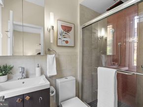 760 Lamont Street NW, Washington DC 20010