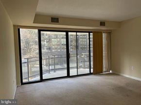 1530 Key Boulevard 317, Arlington VA 22209