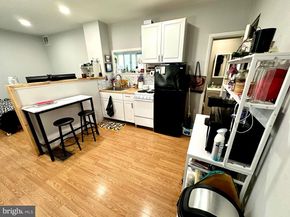 823 Christian Street, Philadelphia PA 19147