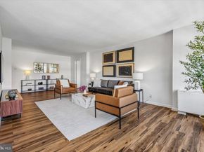 1001 City Avenue W811, Wynnewood PA 19096