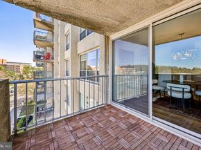 1001 City Avenue W811, Wynnewood PA 19096