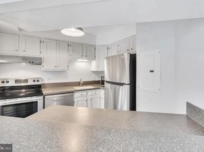1301 N Courthouse Road 1007, Arlington VA 22201