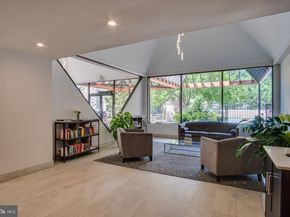 1301 N Courthouse Road 1007, Arlington VA 22201