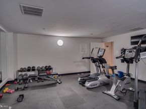 1301 N Courthouse Road 1007, Arlington VA 22201