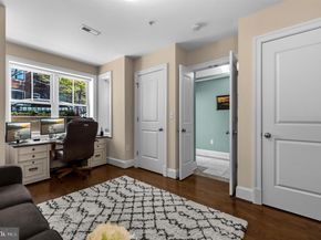 1232 4TH Street NW 1, Washington DC 20001