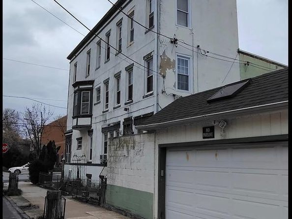 6312 Vine Street, Philadelphia PA 19139