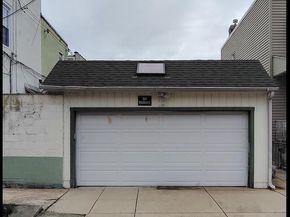 6312 Vine Street, Philadelphia PA 19139