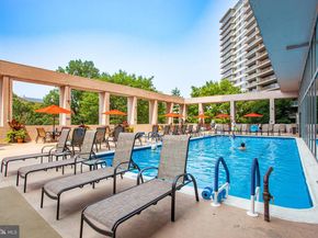 2401 Pennsylvania Avenue 2B27, Philadelphia PA 19130