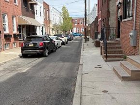 321 Emily Street, Philadelphia PA 19148