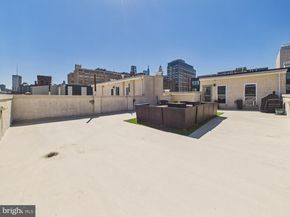1241 Buttonwood Street 4C, Philadelphia PA 19123