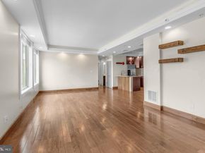1241 Buttonwood Street 4C, Philadelphia PA 19123
