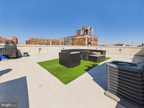 1241 Buttonwood Street 4C, Philadelphia PA 19123