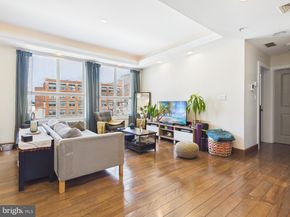 1241 Buttonwood Street 4C, Philadelphia PA 19123