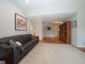125 Springton Mews Circle, Media PA 19063