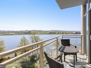 88 V Street SW 605, Washington DC 20024