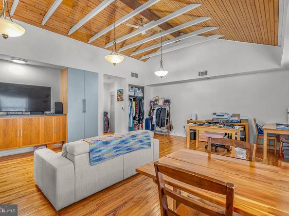 4146 Pechin Street, Philadelphia PA 19128