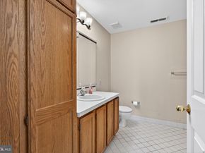 4202 Waltham Court, Yardley PA 19067
