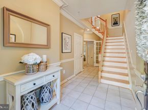 47816 Scotsborough Square, Sterling VA 20165