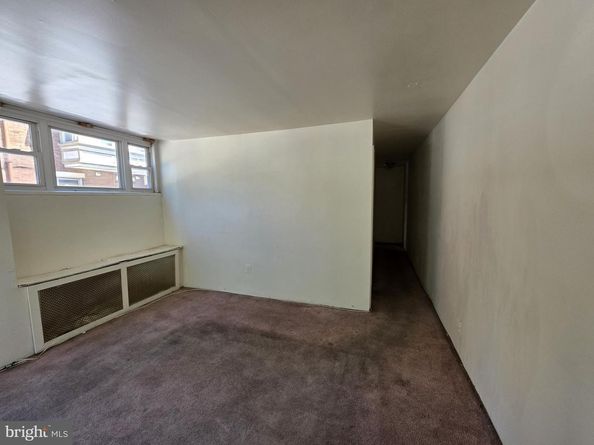 5828 W Girard Avenue, Philadelphia PA 19131