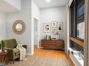 210 Church Street 1D, Philadelphia PA 19106