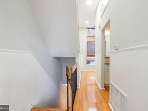 210 Church Street 1D, Philadelphia PA 19106