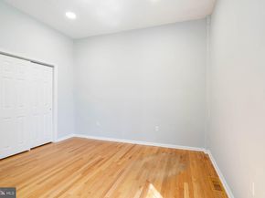 210 Church Street 1D, Philadelphia PA 19106