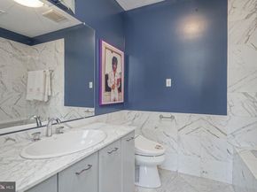 33 N 3rd Street 4A, Philadelphia PA 19106