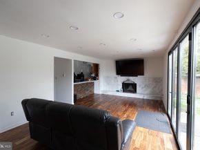 825 Cliff Road, Bensalem PA 19020