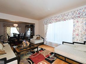 806 Saint Christopher Lane, Philadelphia PA 19116