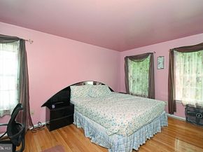 806 Saint Christopher Lane, Philadelphia PA 19116