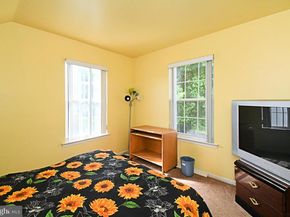 806 Saint Christopher Lane, Philadelphia PA 19116