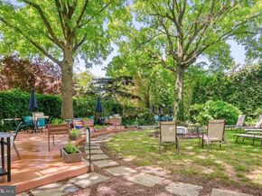 200 Locust Street 29AN, Philadelphia PA 19106