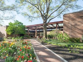 200 Locust Street 29AN, Philadelphia PA 19106