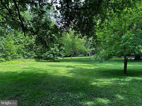 803 Grove Place, Havertown PA 19083