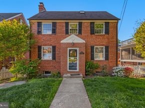 5544 29TH Street NW, Washington DC 20015