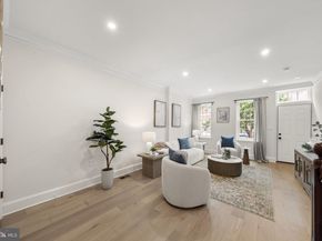 809 S 19TH Street, Philadelphia PA 19146