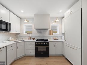 809 S 19TH Street, Philadelphia PA 19146