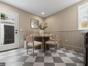 809 S 19TH Street, Philadelphia PA 19146