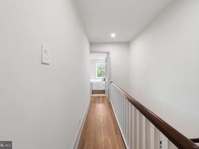 809 S 19TH Street, Philadelphia PA 19146