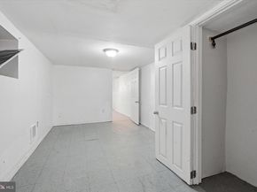 816 W Erie Avenue, Philadelphia PA 19140