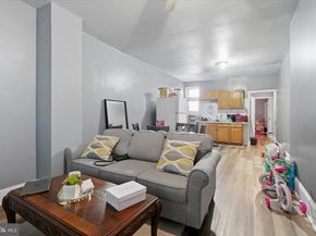 816 W Erie Avenue, Philadelphia PA 19140
