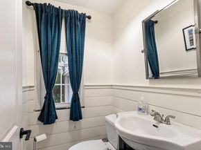 324 Sinkler Road, Wyncote PA 19095