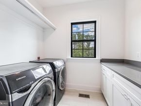 6501 36TH Street N, Arlington VA 22213