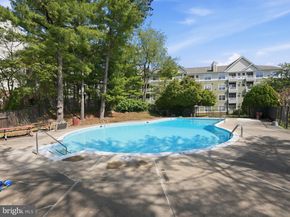5250 Valley Forge Drive 109, Alexandria VA 22304
